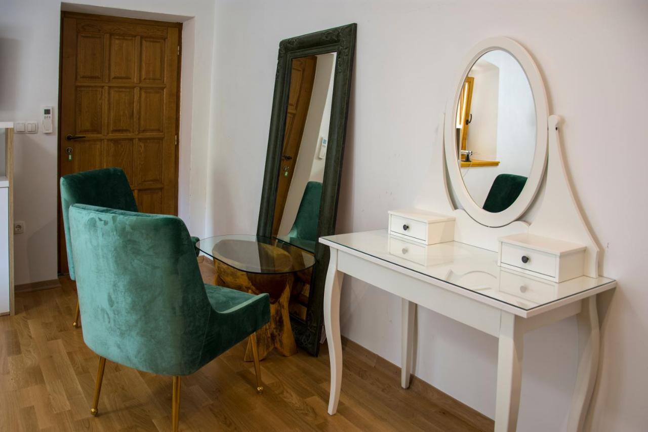 Krka Waterfalls Apartment Skradin